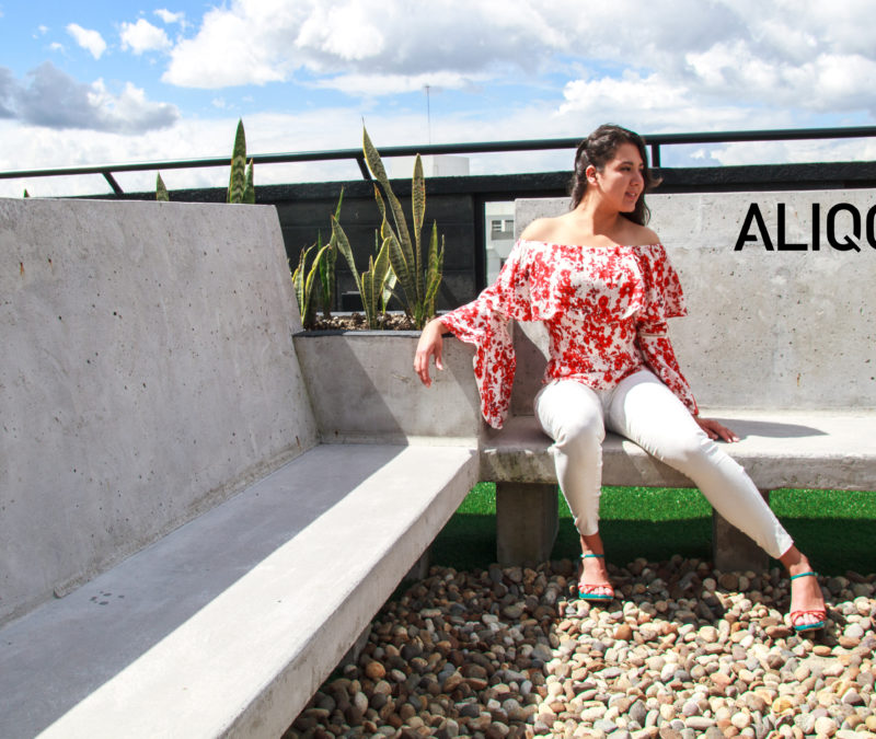 blusa campesina en print floral