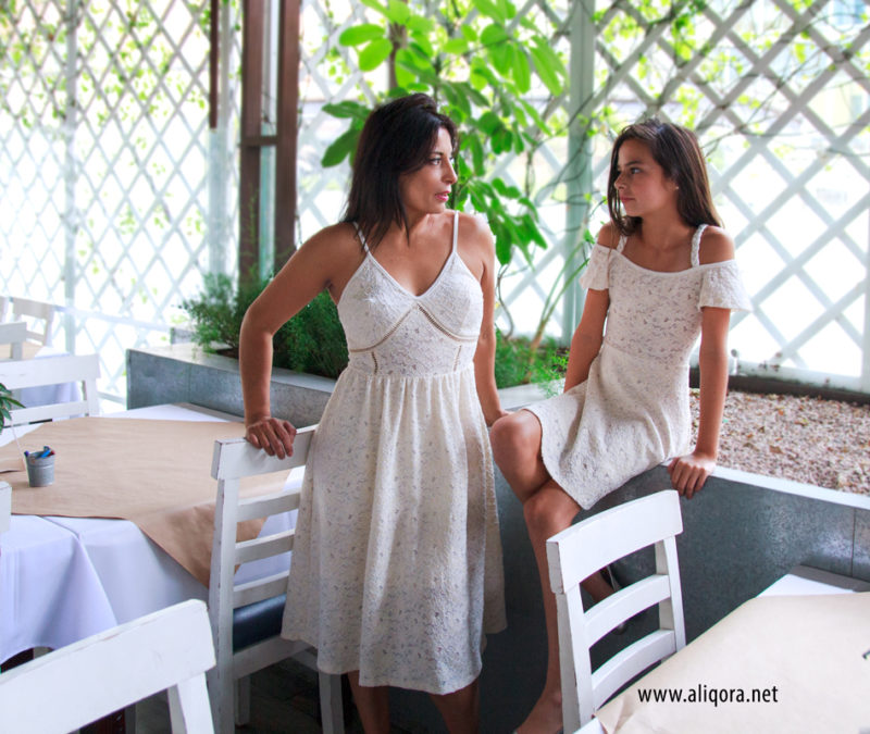 matching outfit vestido de randa madre e hija